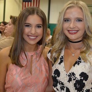 Meet your Posher, Lauren